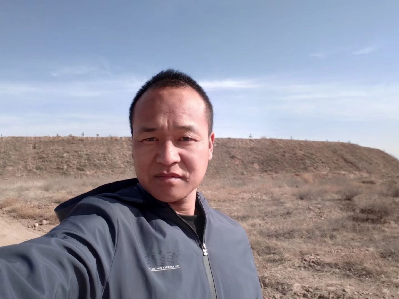 爱你不是我的第一张照片--全国闪婚服务中心