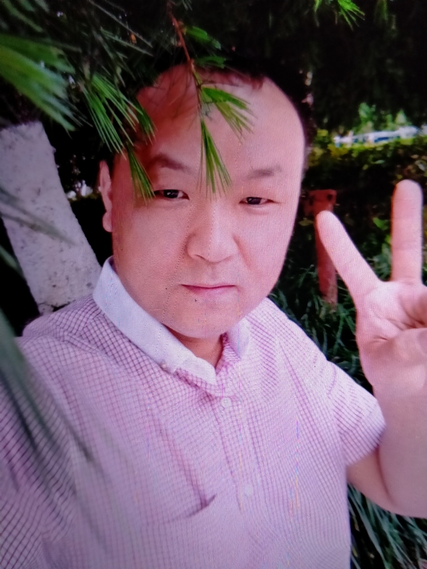 寻缘的第四张照片--全国闪婚服务中心