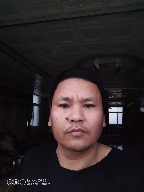真诚的第一张照片--全国闪婚服务中心