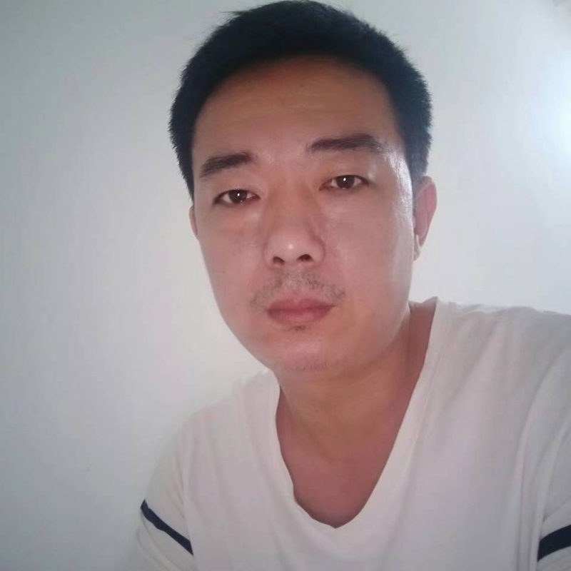 王陆群的第一张照片--全国闪婚服务中心