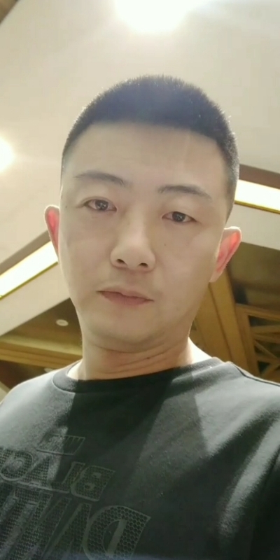 平平淡淡的第一张照片--全国闪婚服务中心