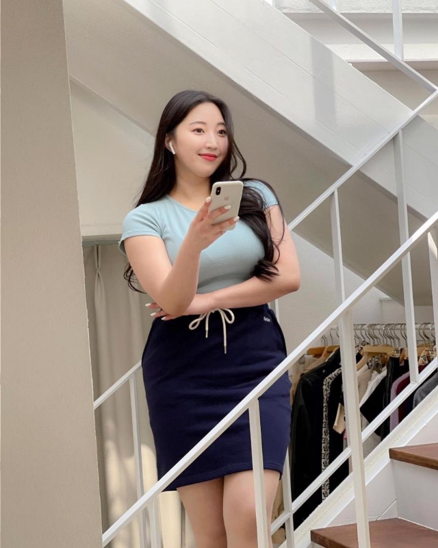 chou的第一张照片--全国闪婚服务中心