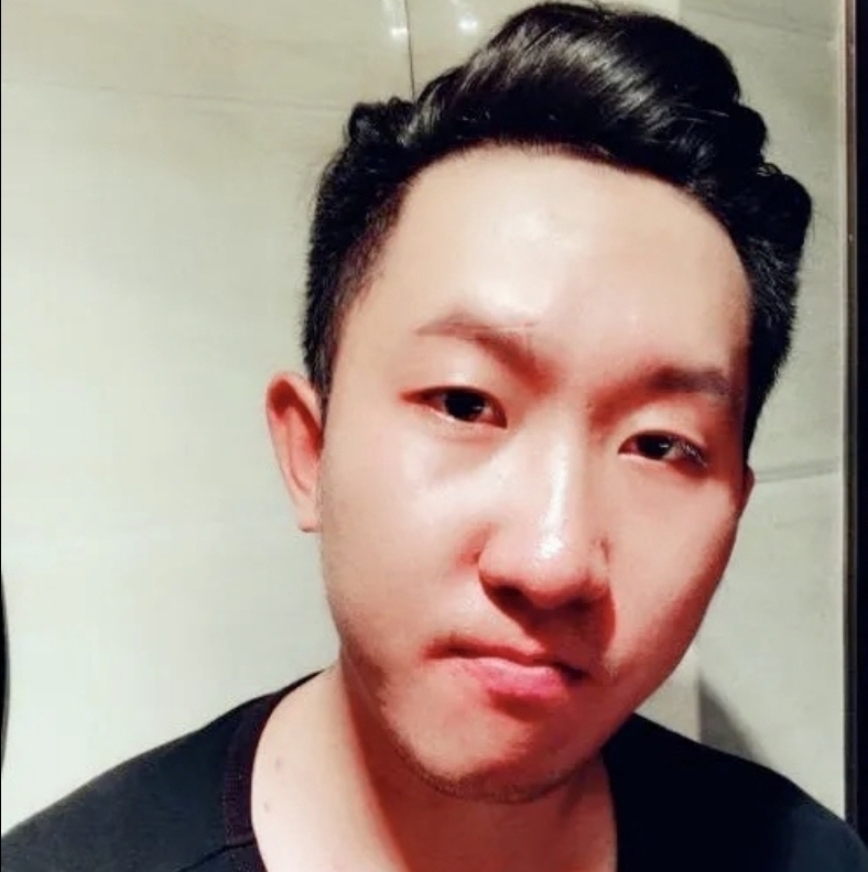 郭先生的第一张照片--全国闪婚服务中心