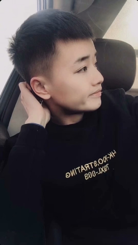 锁洋的第一张照片--全国闪婚服务中心