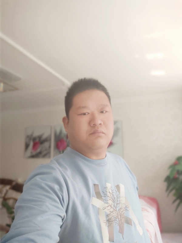 别无选择的第一张照片--全国闪婚服务中心