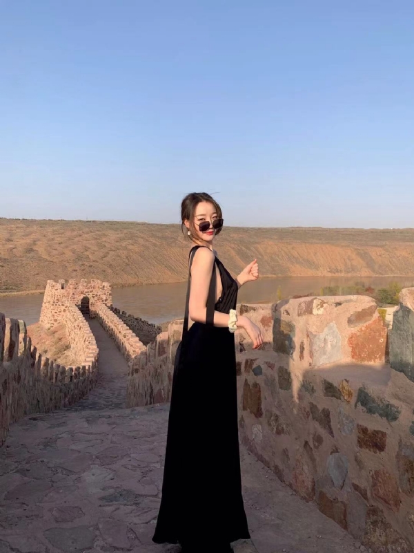 姗姗的第三张照片--全国闪婚服务中心