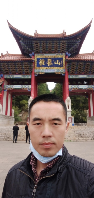 大头鱼的第二张照片--全国闪婚服务中心