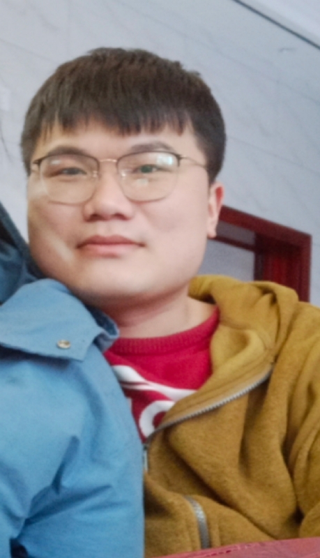 李文陆的第一张照片--全国闪婚服务中心