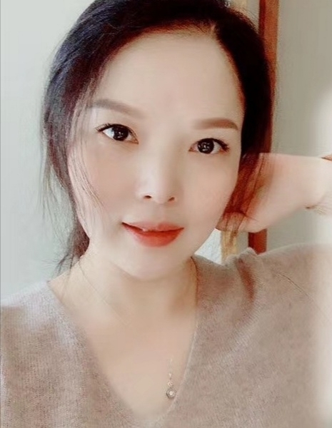 百荷的第二张照片--全国闪婚服务中心