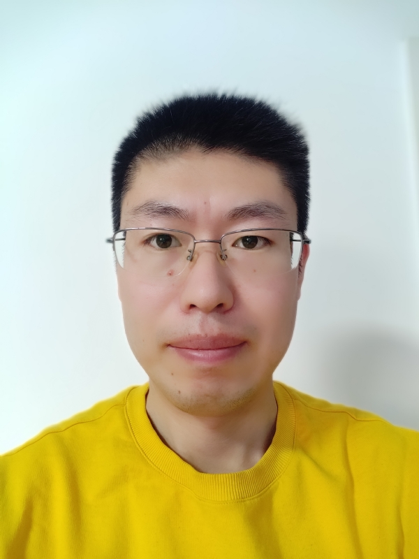 Lianda的第一张照片--全国闪婚服务中心
