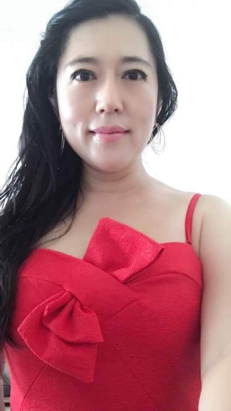 菲菲的第一张照片--全国闪婚服务中心