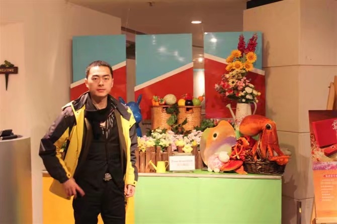 陽光的第一张照片--全国闪婚服务中心