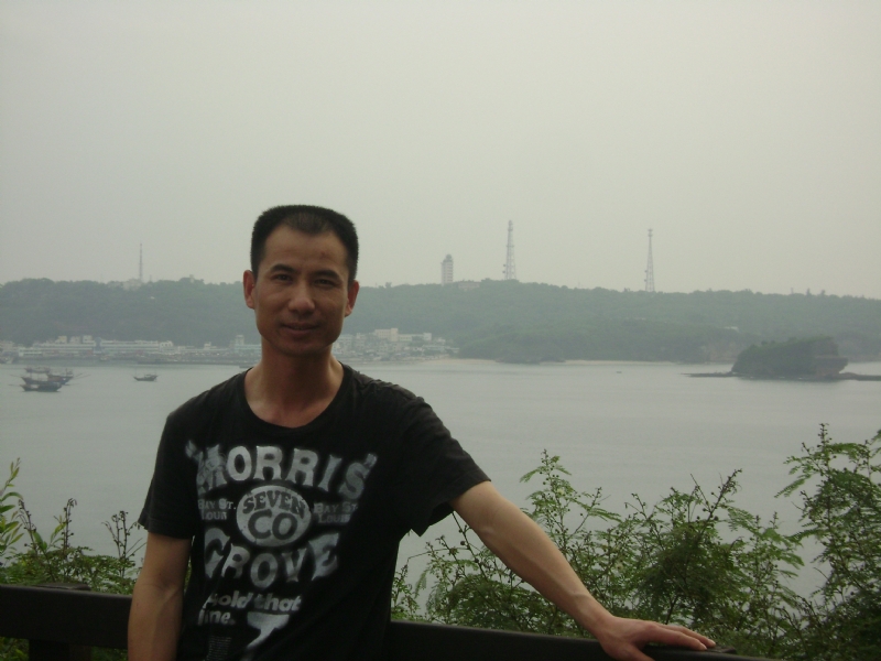 寻缘的第一张照片--全国闪婚服务中心