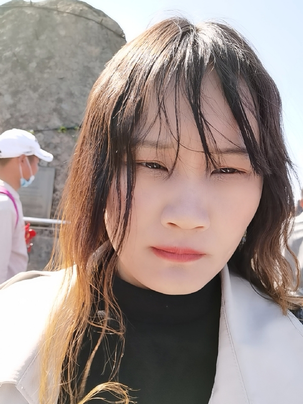 木子李的第一张照片--全国闪婚服务中心