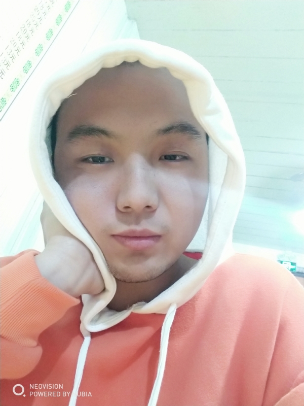 阿七的第一张照片--全国闪婚服务中心