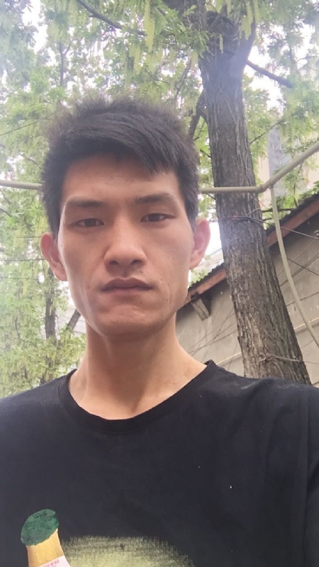 忘了他吧我搬砖养你的第一张照片--全国闪婚服务中心