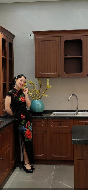 觉醒的第四张照片--全国闪婚服务中心