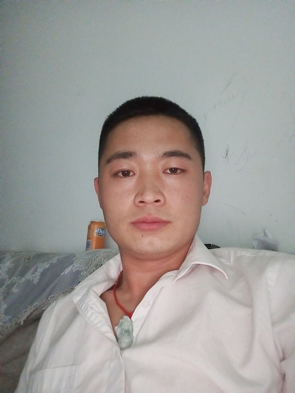 也许太年轻的第一张照片--全国闪婚服务中心