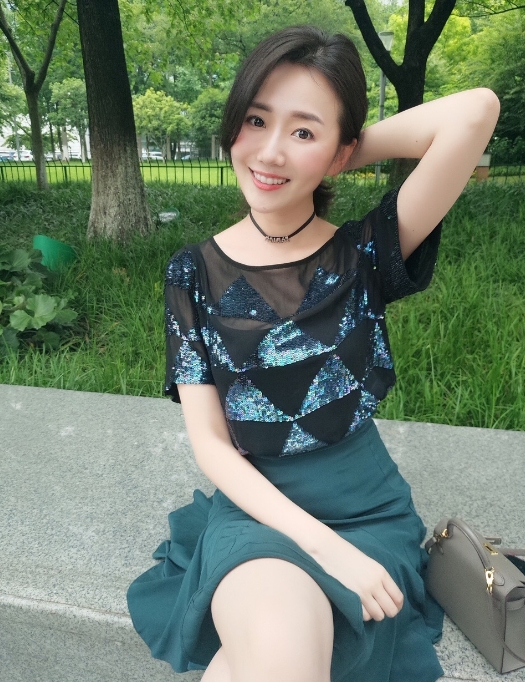 Leanna的第二张照片--全国闪婚服务中心