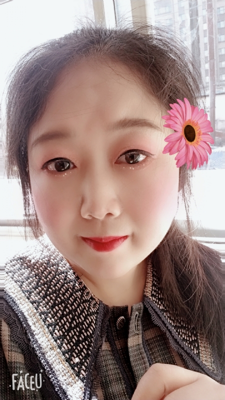 李欣的第一张照片--全国闪婚服务中心