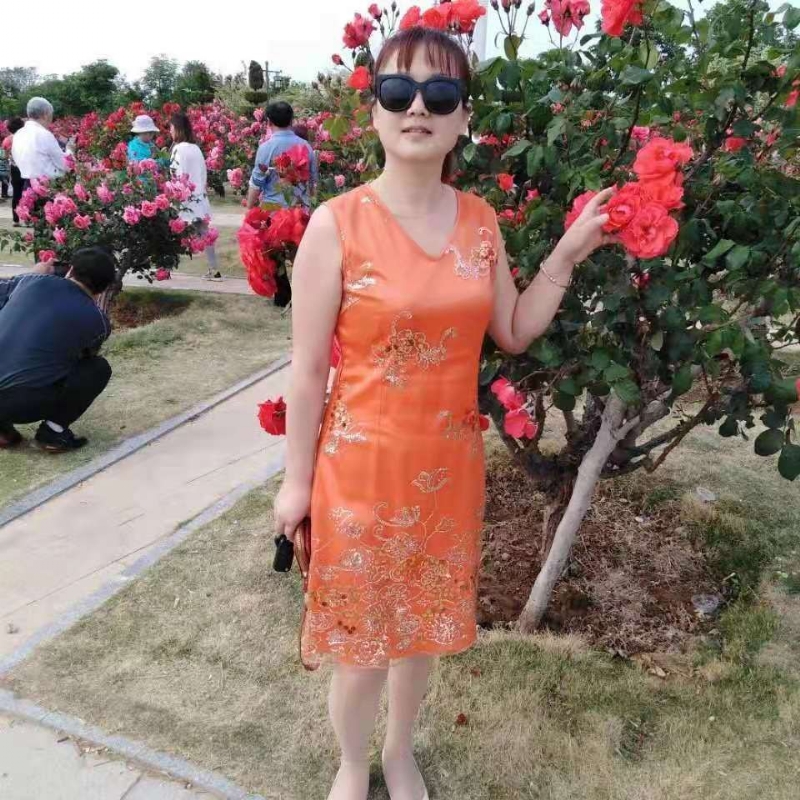 yunerfei的第二张照片--全国闪婚服务中心