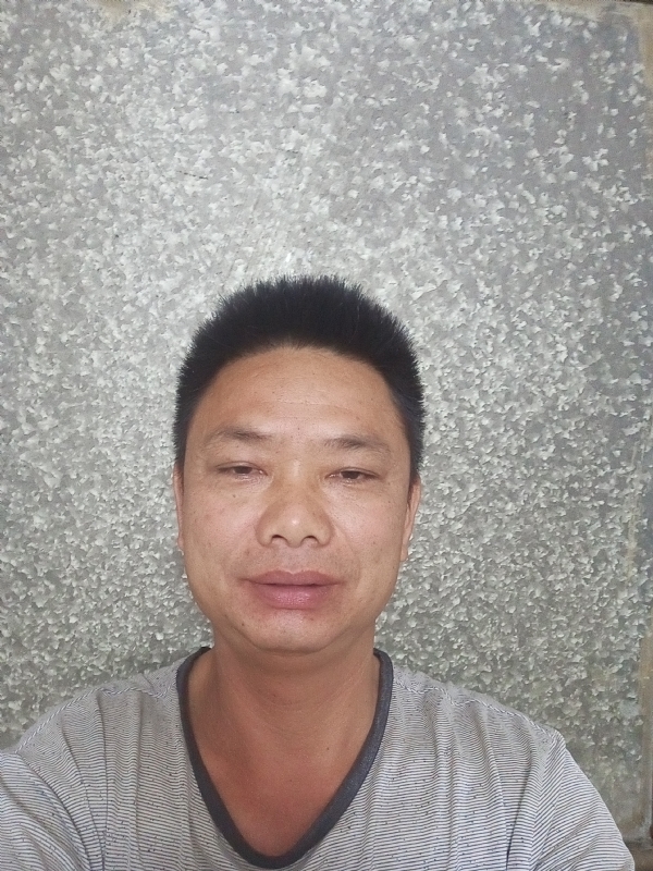 白茫茫的第一张照片--全国闪婚服务中心