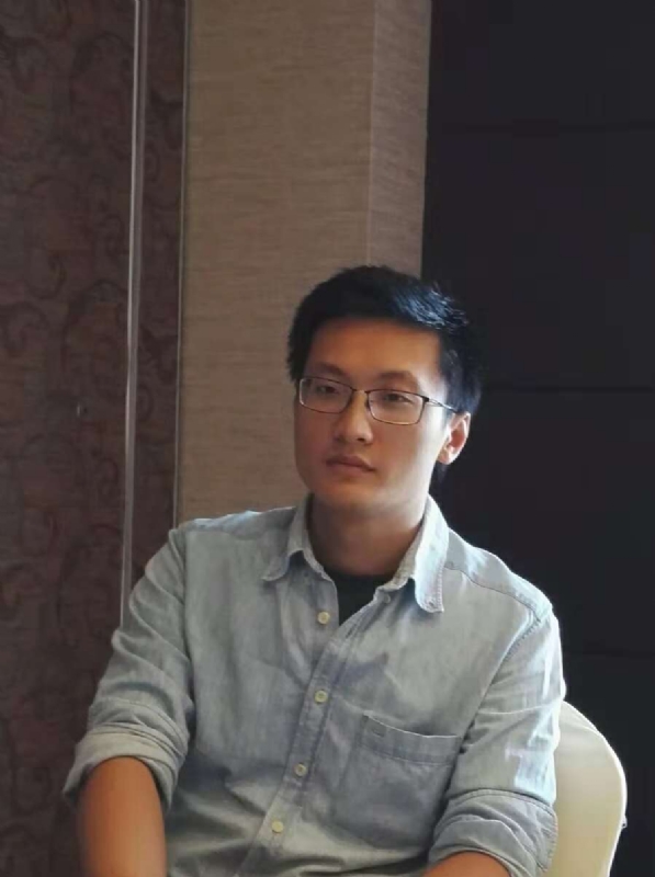 悠然的第一张照片--全国闪婚服务中心