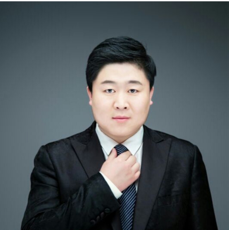 迷途小书童的第一张照片--全国闪婚服务中心