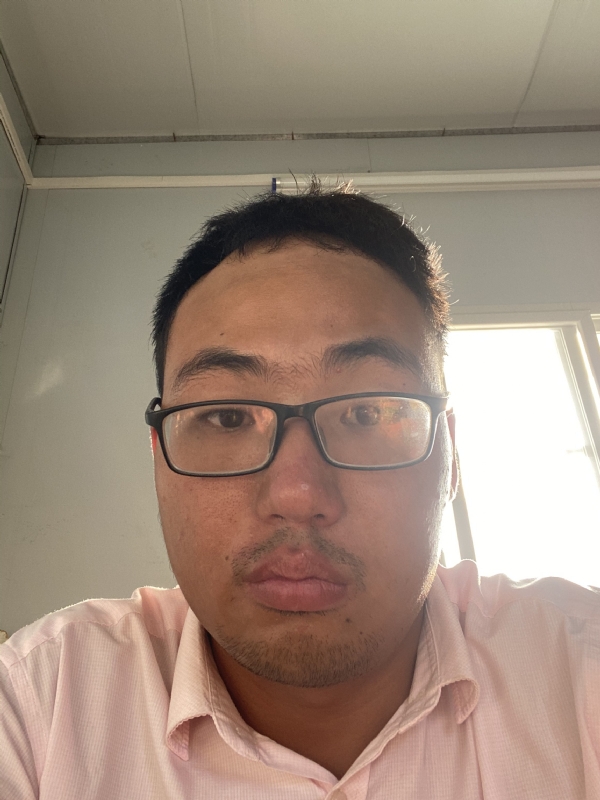 云儿的第一张照片--全国闪婚服务中心