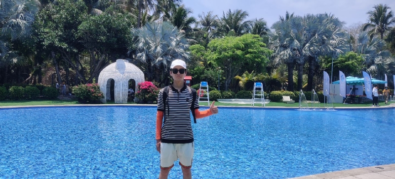 Owen的第一张照片--全国闪婚服务中心