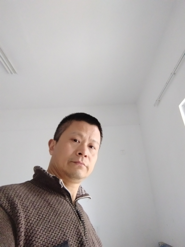 无云的第一张照片--全国闪婚服务中心