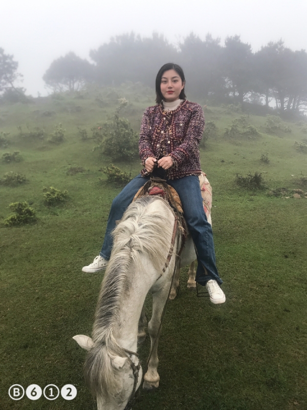 凯欣的第一张照片--全国闪婚服务中心