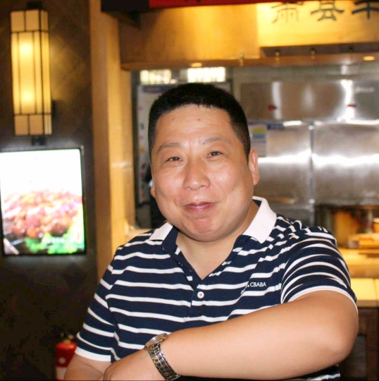 慢半拍的第一张照片--全国闪婚服务中心
