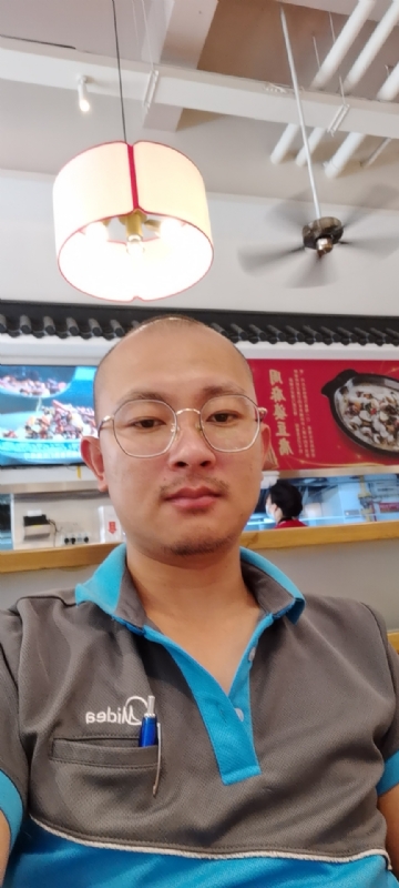 择一人相老的第一张照片--全国闪婚服务中心