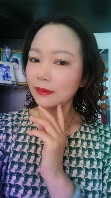 执意温柔的第一张照片--全国闪婚服务中心