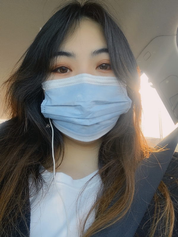 小周周的第二张照片--全国闪婚服务中心