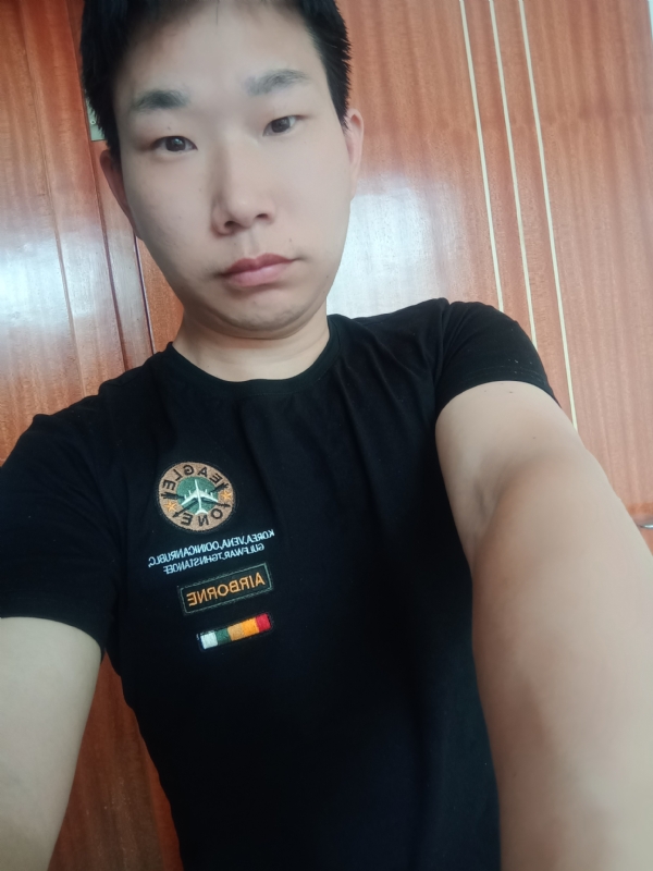 求真的第一张照片--全国闪婚服务中心