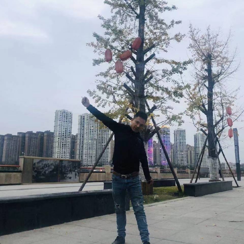 空空的房间的第一张照片--全国闪婚服务中心