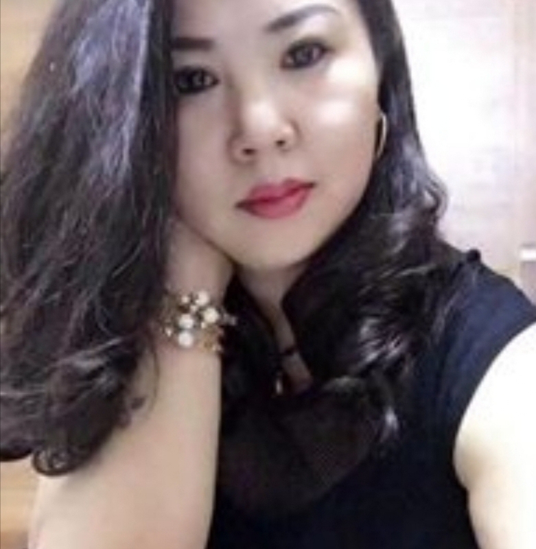 茉莉的第一张照片--全国闪婚服务中心
