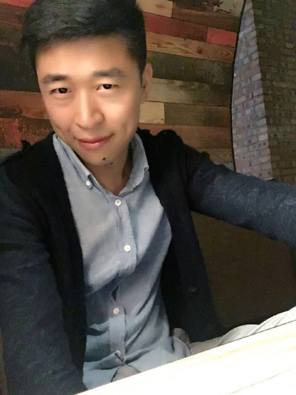 漫长的第一张照片--全国闪婚服务中心