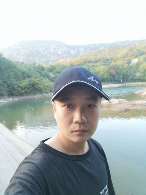 夜晚的第一张照片--全国闪婚服务中心