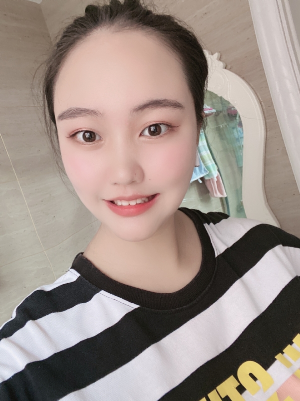 灵儿的第二张照片--全国闪婚服务中心