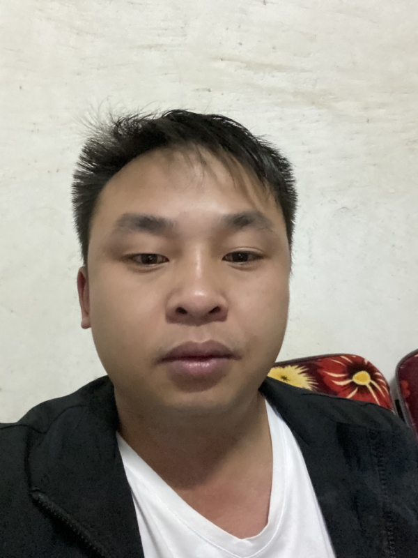 啊呜的第二张照片--全国闪婚服务中心