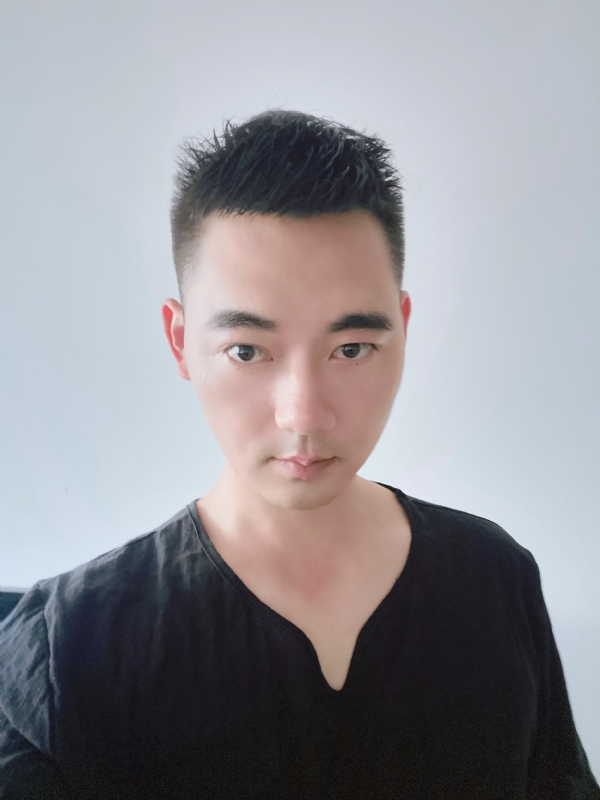 Run的第二张照片--全国闪婚服务中心