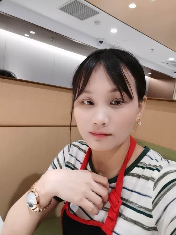 木子李的第一张照片--全国闪婚服务中心