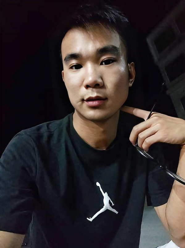 时光所致的第一张照片--全国闪婚服务中心