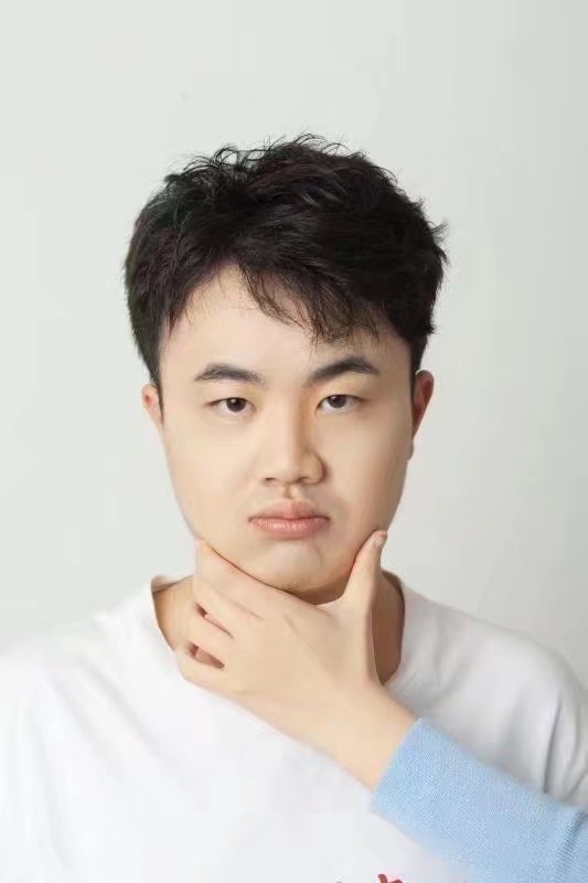 LI的第一张照片--全国闪婚服务中心