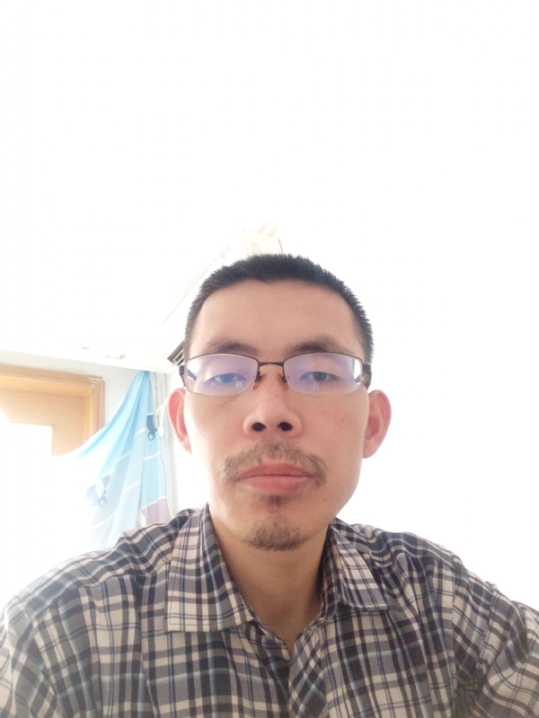 芳华的第一张照片--全国闪婚服务中心