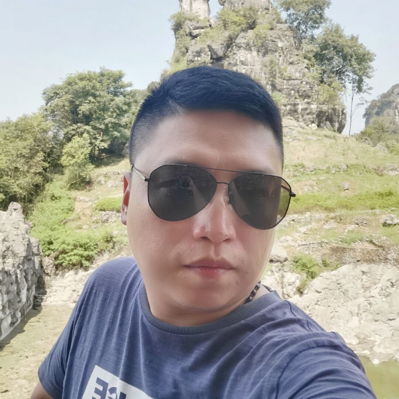 葡萄的第一张照片--全国闪婚服务中心