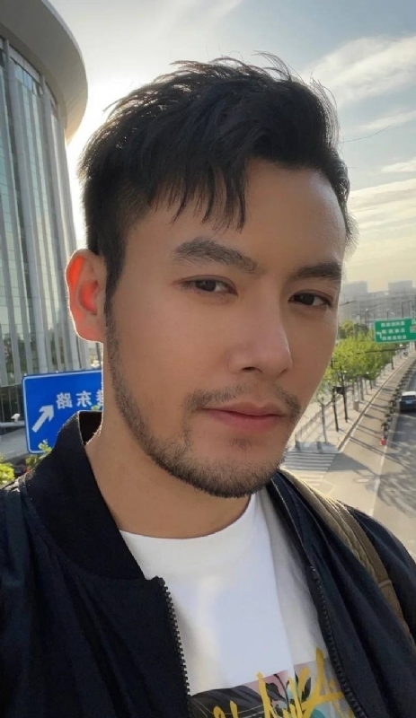 清風徐來的第一张照片--全国闪婚服务中心